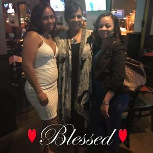 Meet your Posher, Valarie